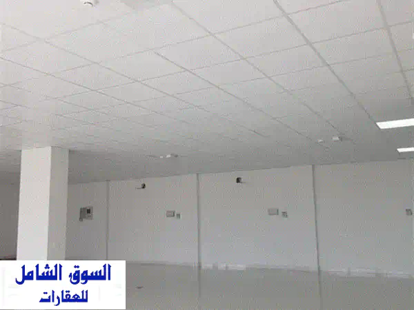 مخزن ومعرض مفتوح صالح كمكاتب او مخازن او محلات قرب ميناء صحارNew big store nearby Sohar Port