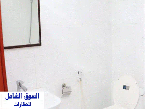 شقة للإيجار في روي (دارسيت)/Apartment for rent in Ruwi (Darsait)