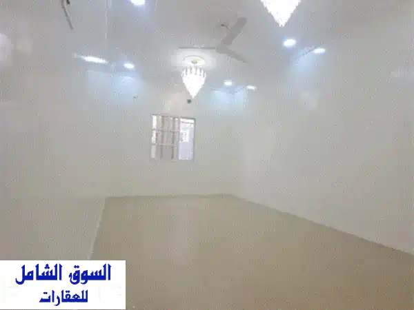 VILLA FOR RENT IN MUHARRAQ 4 BHK