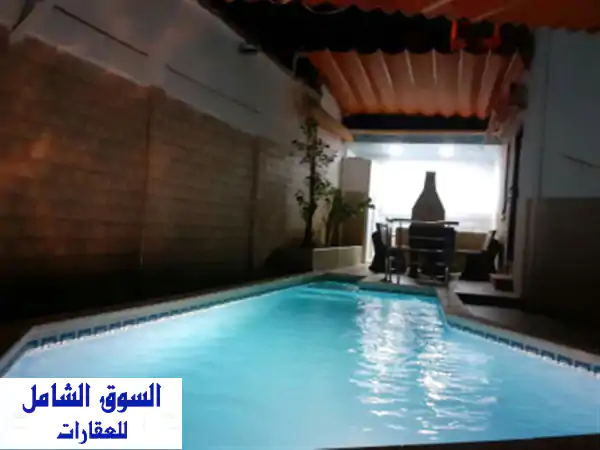 Villa de Luxe avec Piscine à Tigzirt - Location Vacances F3