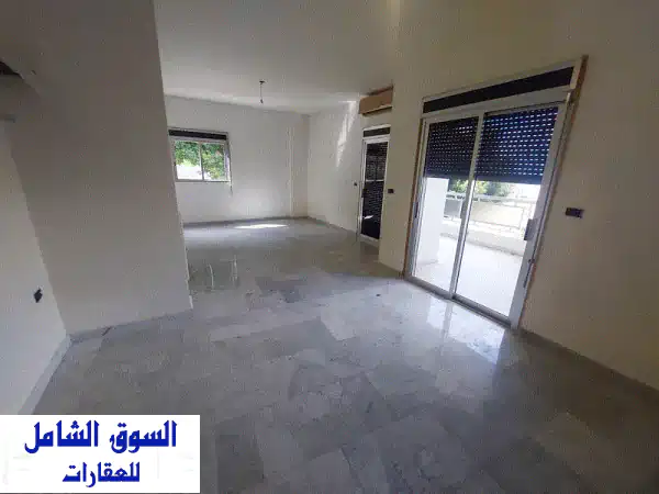 190 SQM Prime Location Apartment in Ain Aar, Metn