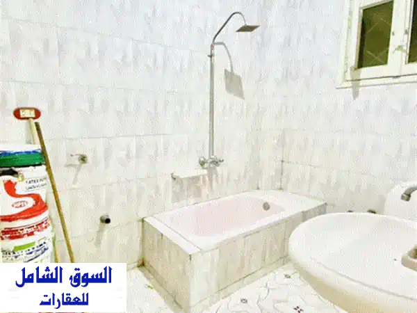 شقة 130 متر في احمد ماهر الشارع اللي قبل سامية الجمل...