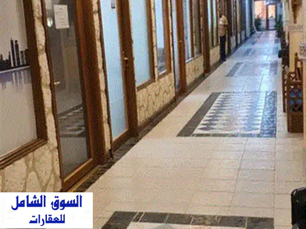 مطاعم بمواقع مميزه بشارع سالم المبارك ومكاتب ومحلات بمساحات متنوعه