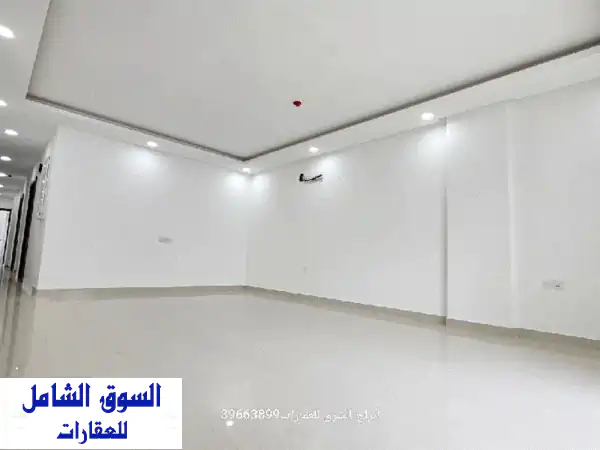 البحرين  الحد الجديدة / للبيع شقة كبيرة. اطلالة بحرية. جديدة أول ساكن. طابق واحد. تتكون من مجلس ...