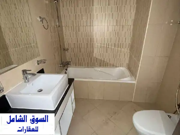 🔥 فرصة استثنائية: شقة للبيع في أبراج عجمان ون | بدون عمولة أو رسوم تسجيل | دقيقة عن الكورنيش!