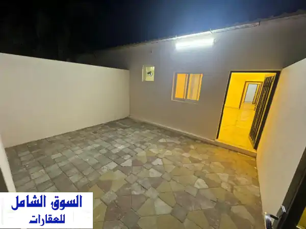 شقة للايجار بمدخل خاص وحوشين في زاخر | غرفة وصالة، شامل الكل (ماء، كهرباء، إنترنت، صيانة)