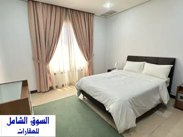 شقة مفروشة فاخرة للإيجار بالسالمية | 3 غرف نوم واسعة، مسبح، جيم، أمان 24/7 بسعر 700 د.ك