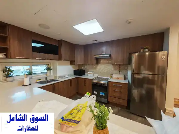 للإيجار: شقة فاخرة مفروشة بالكامل في لوسيل | غرفتين وصالة | بجوار جامعة سيتي يونيفرسي | سكن عائلي وخدمات متكاملة