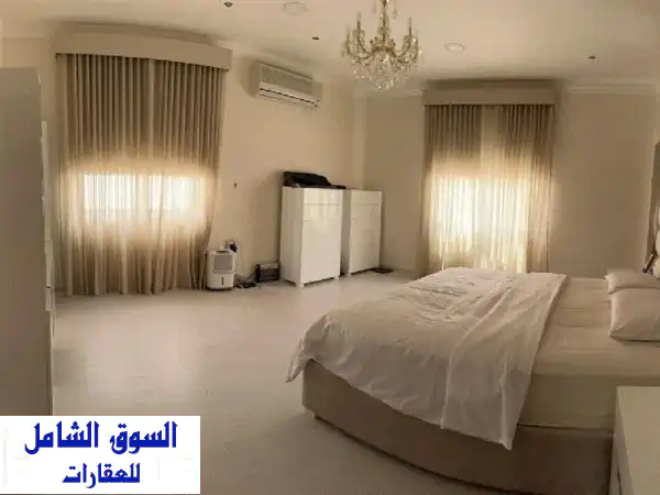 للبيع، فيلا في الحجيات تتكون من 3 غرف نوم بحماماتها، غرفتين بدون حمامات، غرفة عاملات مع حمام، مطبخ ...