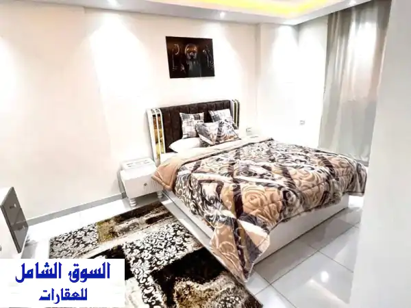 شقة مفروشة فاخرة للإيجار بالمهندسين: يومي وشهري | إنترنت مجاني وقرب من كل شيء!