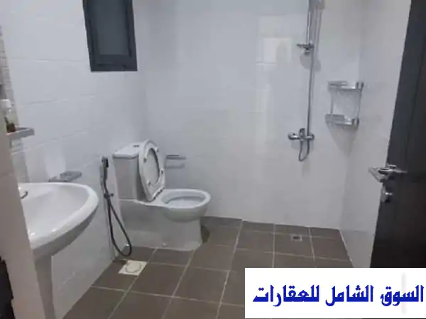 فيلا فاخرة للإيجار بديار المحرق 4 غرف نوم |...