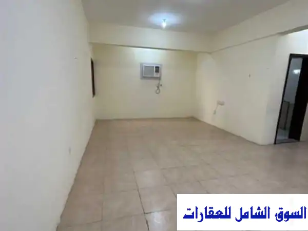 موقع استثنائي! شقة فسيحة 2 نوم و2 حمام للإيجار...