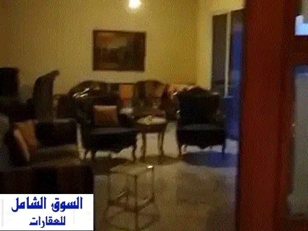 فرصة استثنائية: شقة فاخرة للإيجار في عين سعاده - 220م²،...