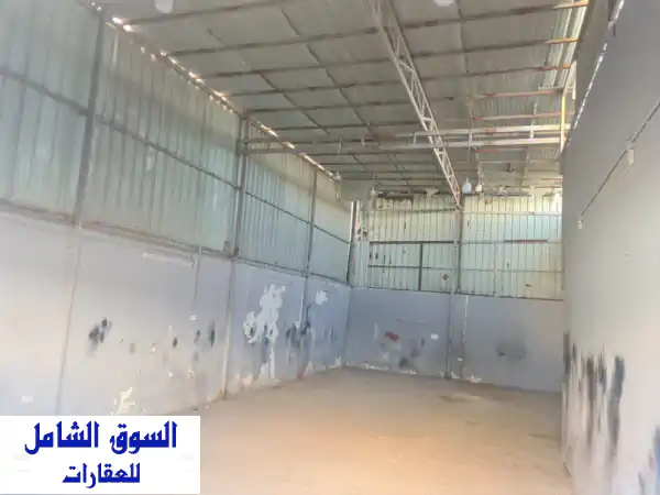 فرصة نادرة! كراج 130م² للإيجار بسوق واقف -...