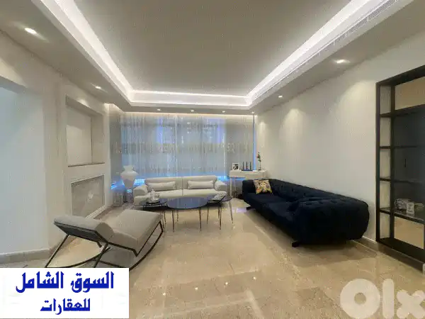 شقة أحلامك للإيجار في قلب الكرَيتم، بيروت | 340 م² | 4...