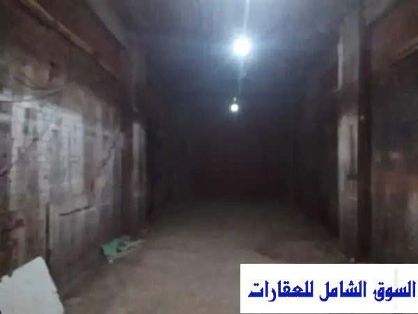 مخزن للإيجار 70م - موقع استراتيجي بالشرفا - عين...