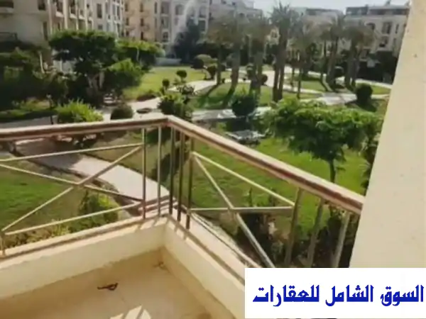 شقة 105م سوبر لوكس للإيجار الجديد بحدائق المهندسين الشيخ زايد | مطبخ وتكييفات وموقع استثنائي