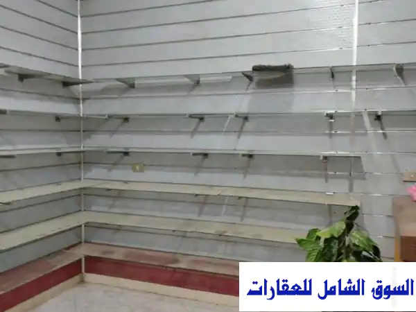 صيدلية للإيجار بالهرم، الجيزة: 45م بموقع...