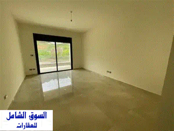 فرصة لا تعوض: شقة فخمة جديدة للبيع في قرنة الحمراء 100م² + تراس خاص 30م² | موقع مميز