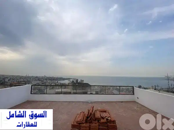 شقة روف للبيع في ساحل علما: إطلالة بحرية بانورامية...