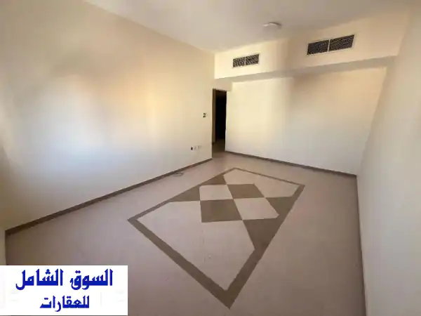 فرصة لا تفوت! 🏡 شقة 2BHK للإيجار السنوي بالجرف 2 عجمان...