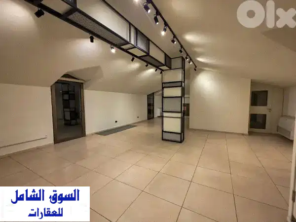 فرصة لا تعوض! مكتب فاخر للإيجار في المطيلب: تراس...