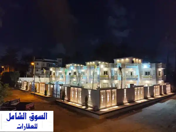 فيلا كلاسيكية فاخرة للبيع بالكينج مريوط - تصميم...