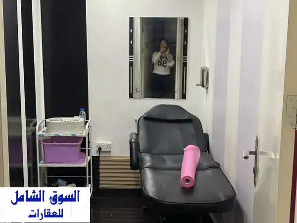 فرصة ذهبية! مركز تجميل راقي للتنازل في الشارقة - دخل شهري 80 ألف درهم!