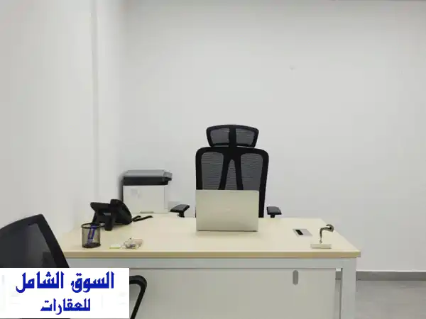 مكاتب للإيجار في عجمان - مشرف | 4500 درهم شامل التفتيش!