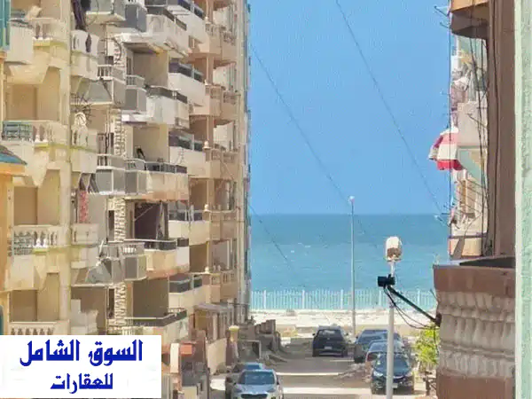 شقة فاخرة للبيع في شاطئ النخيل - خطوات من البحر! ✨