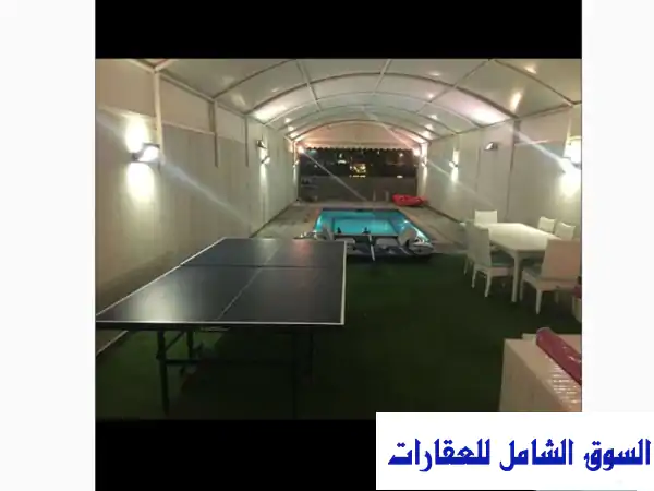 شالية فاخر 4 غرف على شاطئ أمواج - إيجار يومي مع مسبح خاص!