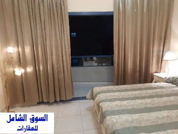 استوديو واسع في أبراج الفالكون، عجمان - مطبخ منفصل وبلكونة! (210,000 درهم)