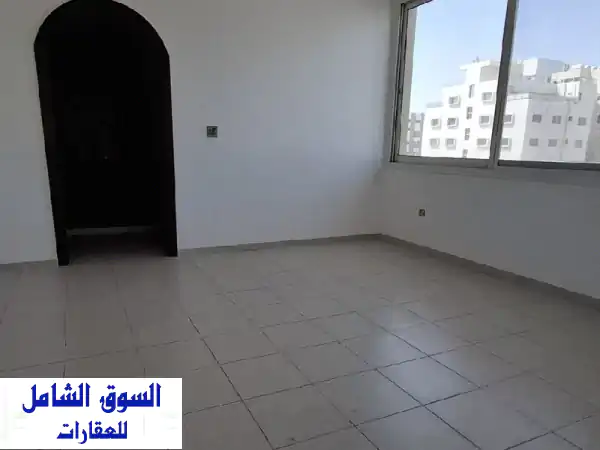 فيلا فاخرة للإيجار في الكرامة - 6 غرف ماستر +...