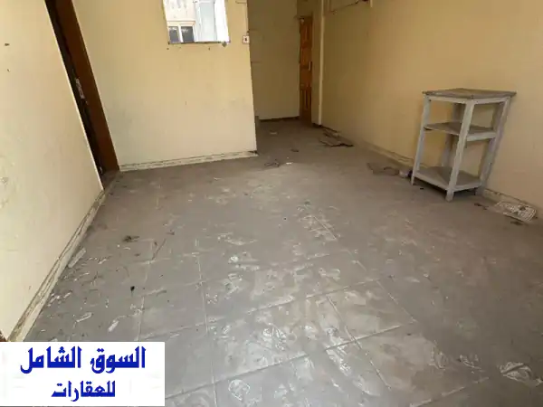 شقة استوديو فاخرة في الرفاع الشرقي - قرب مطعم كبأنا - 120 دينار فقط!
