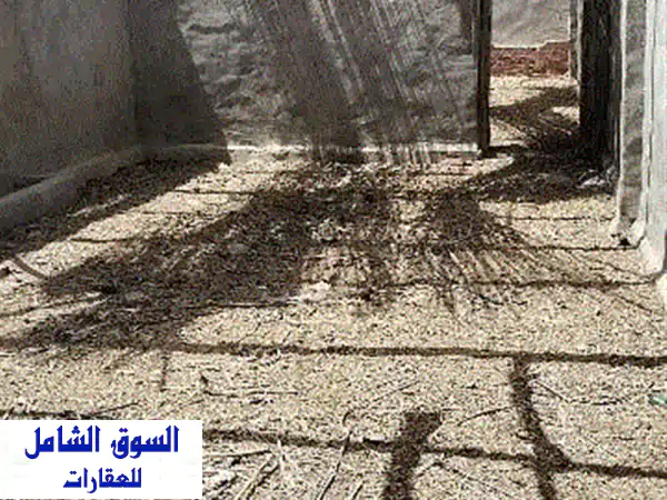 فرصة ذهبية! 7 أفدنة للبيع في كمبوند فاخر بطريق...