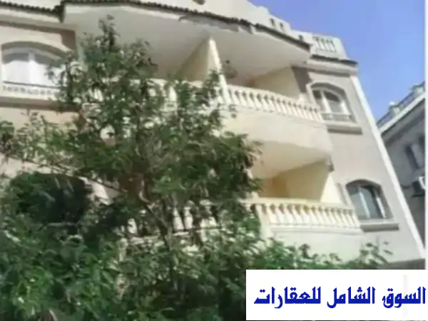 شقة ستوديو مفروشة ومكيفة للإيجار بالتجمع الخامس -...