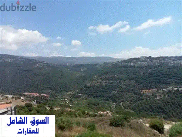شقة فاخرة للبيع في الزلقا - إطلالة بانورامية خلابة!