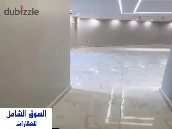 شقة فاخرة للبيع في هايد بارك - إطلالة بحرية خلابة!...