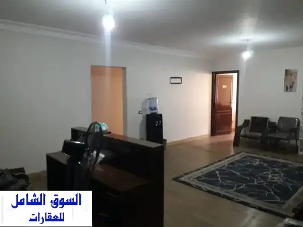 مكتب إداري فاخر 250م² - موقع متميز بالقاهرة! (40,000 جنيه)