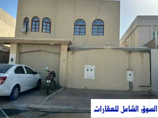 فيلا فاخرة للبيع في أم لخبا (الدحيل) - قريبة من...