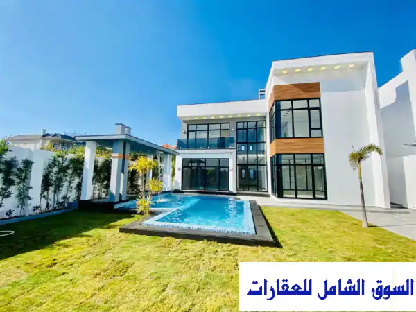 فيلا فاخرة للبيع في كينج مريوط - فرصة استثمارية...