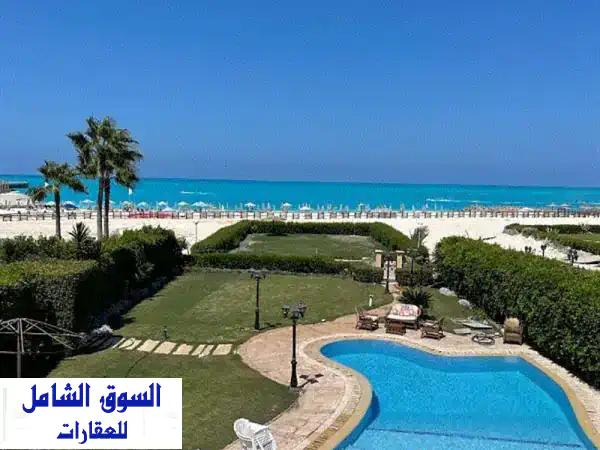 فيلا فاخرة للإيجار في مارينا 7 | أول صف بحر |...