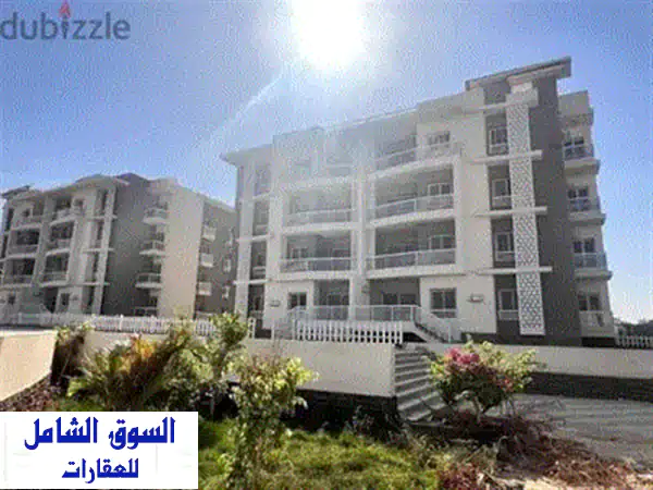 شقة فاخرة للبيع في سموحة - 145م² - موقع متميز على شارع فوزي معاذ!