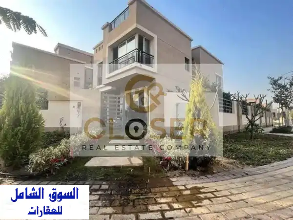 فيلا فاخرة للبيع بالتقسيط على 8 سنوات في كمبوند...