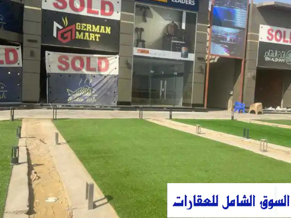 فرصة استثمارية ذهبية! محل تجاري 200م² واجهة بحرية في...