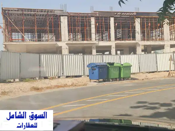 فرصة ذهبية! فيلا فاخرة قيد الإنشاء في القوز،...