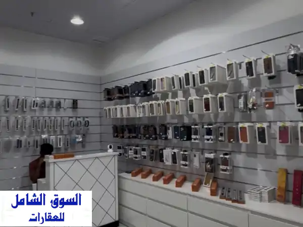 محل تجاري فاخر للإيجار في المباركية - 22 متر -...