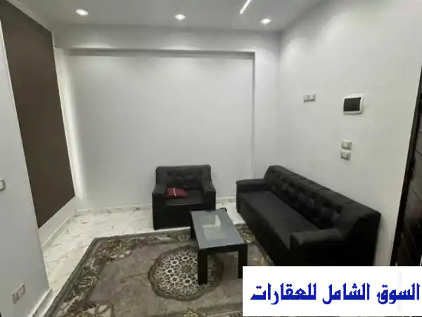 مكتب فاخر للبيع في قلب حدائق أكتوبر - شارع الحي الإيطالي! فرصة لا تُفوّت!