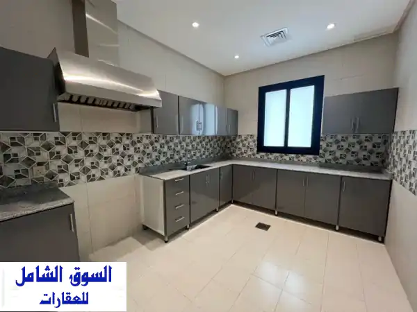 دور فاخر للإيجار في الجابرية | جديد ومودرن | 4 غرف ماستر