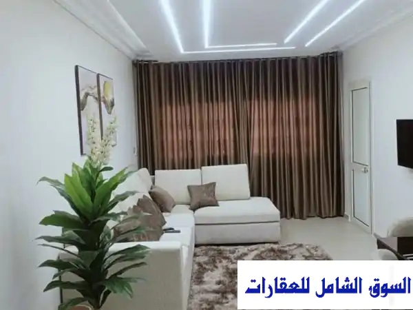 شقة مصيفية فاخرة للإيجار في ميامي، الإسكندرية -...
